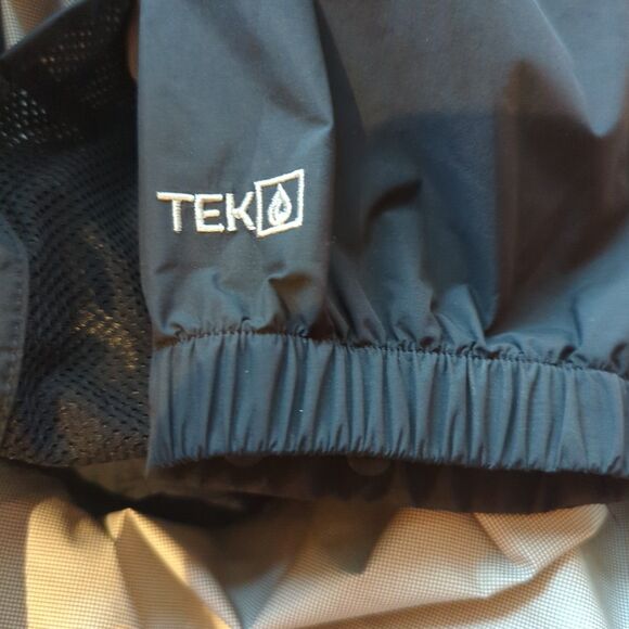 L.L. Bean Meridian Rain Coat Womens 2X Plus Black Long Hooded Outdoor - Picture 8 of 8